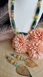 Achat & Jade Set – Gesamtansicht mit Blumen