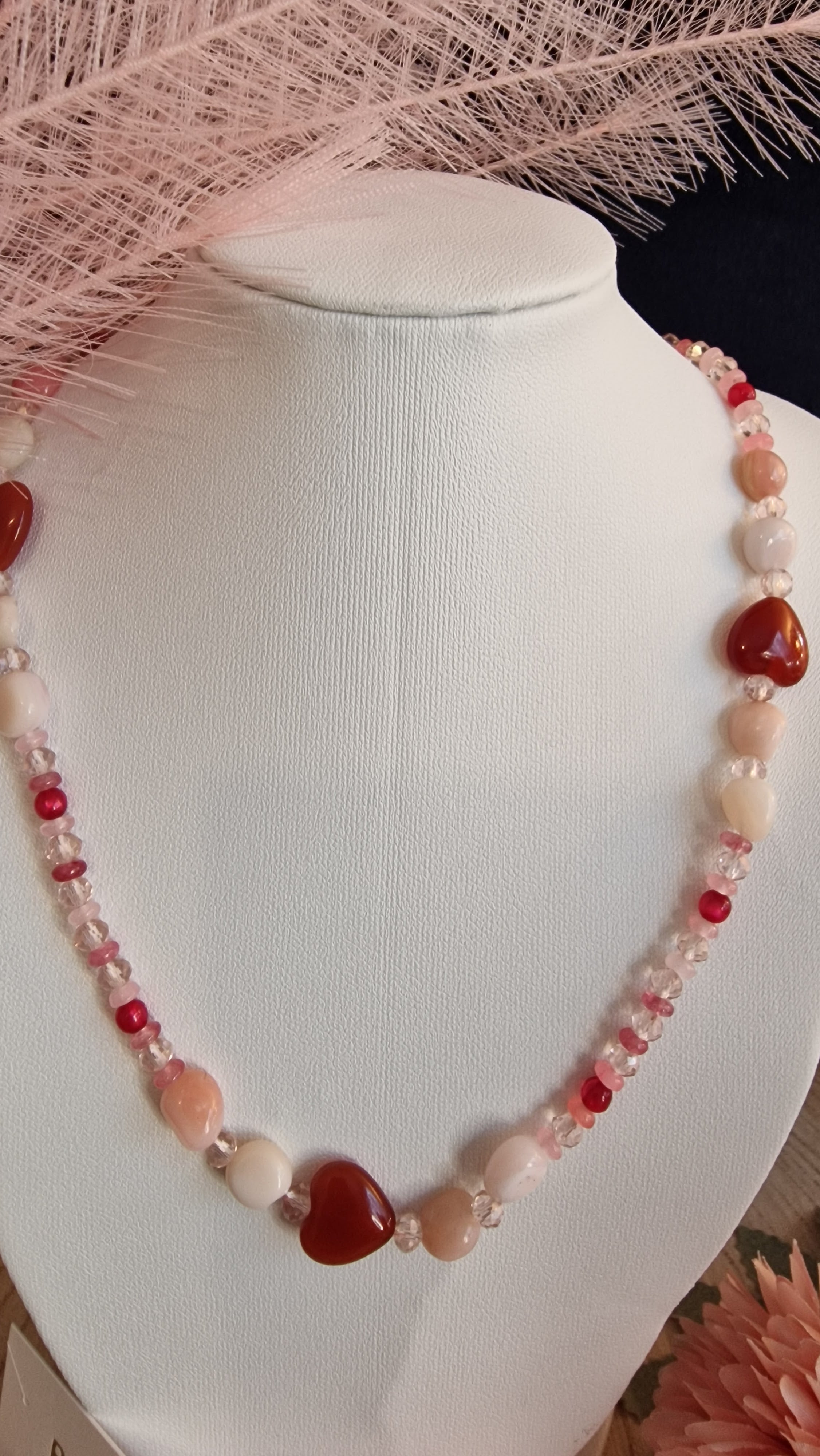 „Schmuckset Karneol-Herz & Rosenquarz – Kette und Ohrringe"
