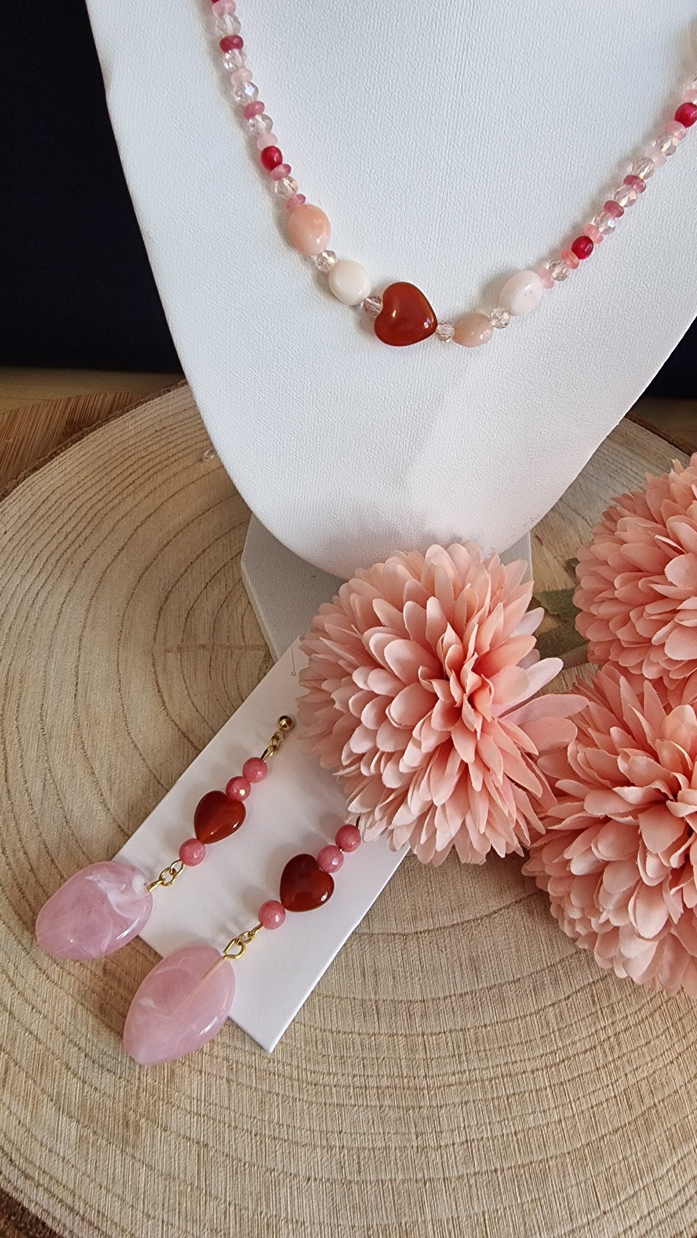 „Schmuckset Karneol-Herz & Rosenquarz – Kette und Ohrringe"
