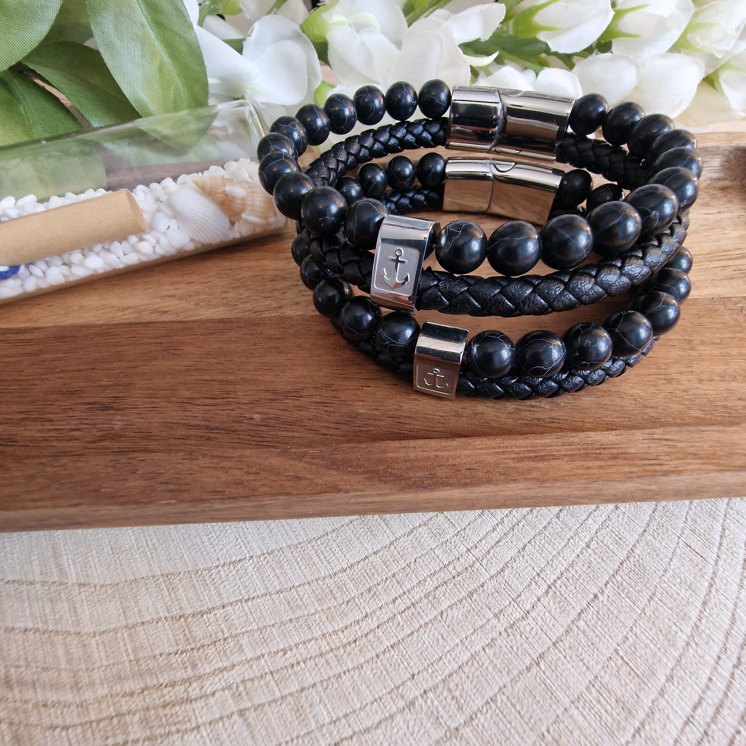 Herren Armband Mit Anker-Muster Aus Naturstein, Schwarz Gefärbt, Gewebte Kette Aus Geflochtenem Lederband