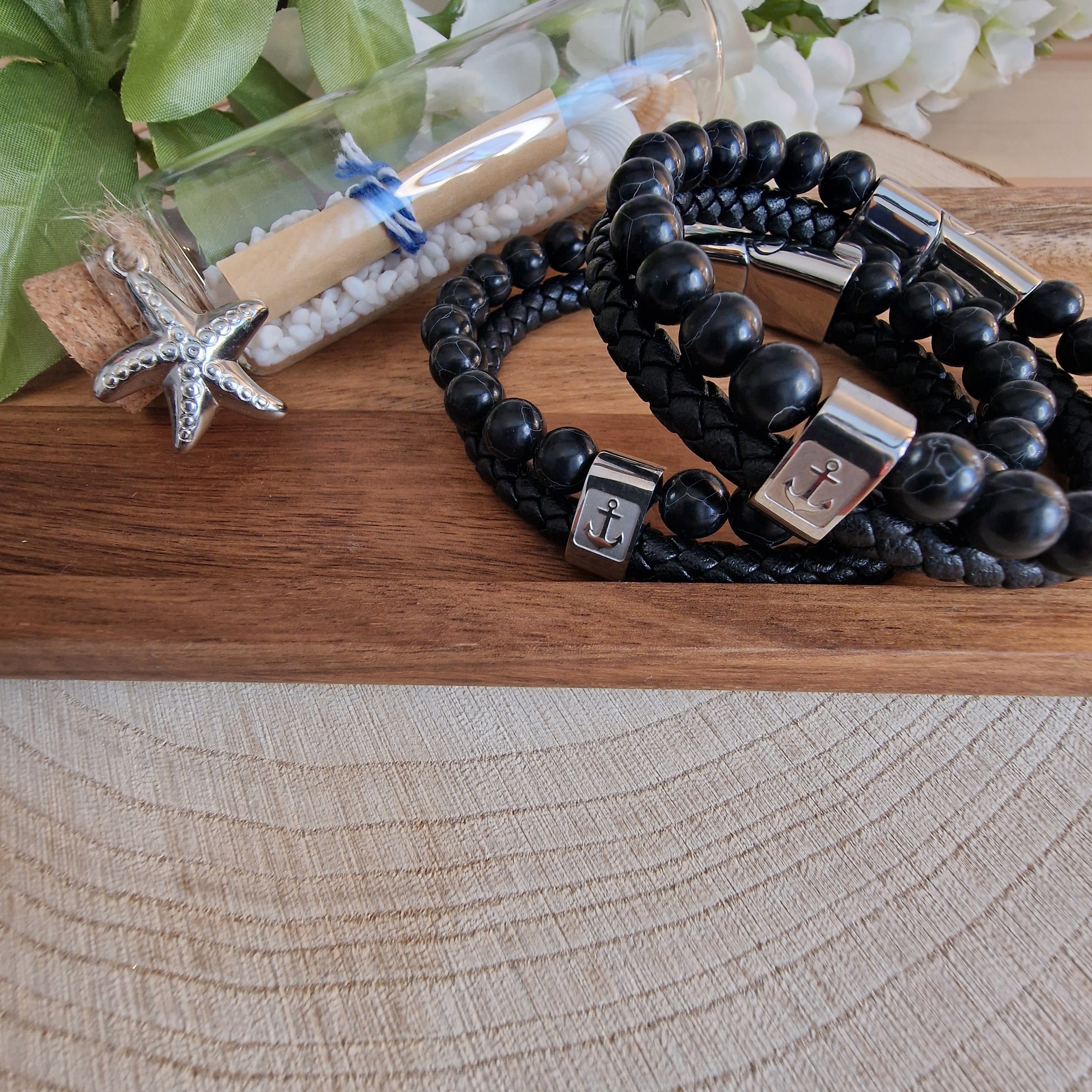 Herren Armband Mit Anker-Muster Aus Naturstein, Schwarz Gefärbt, Gewebte Kette Aus Geflochtenem Lederband