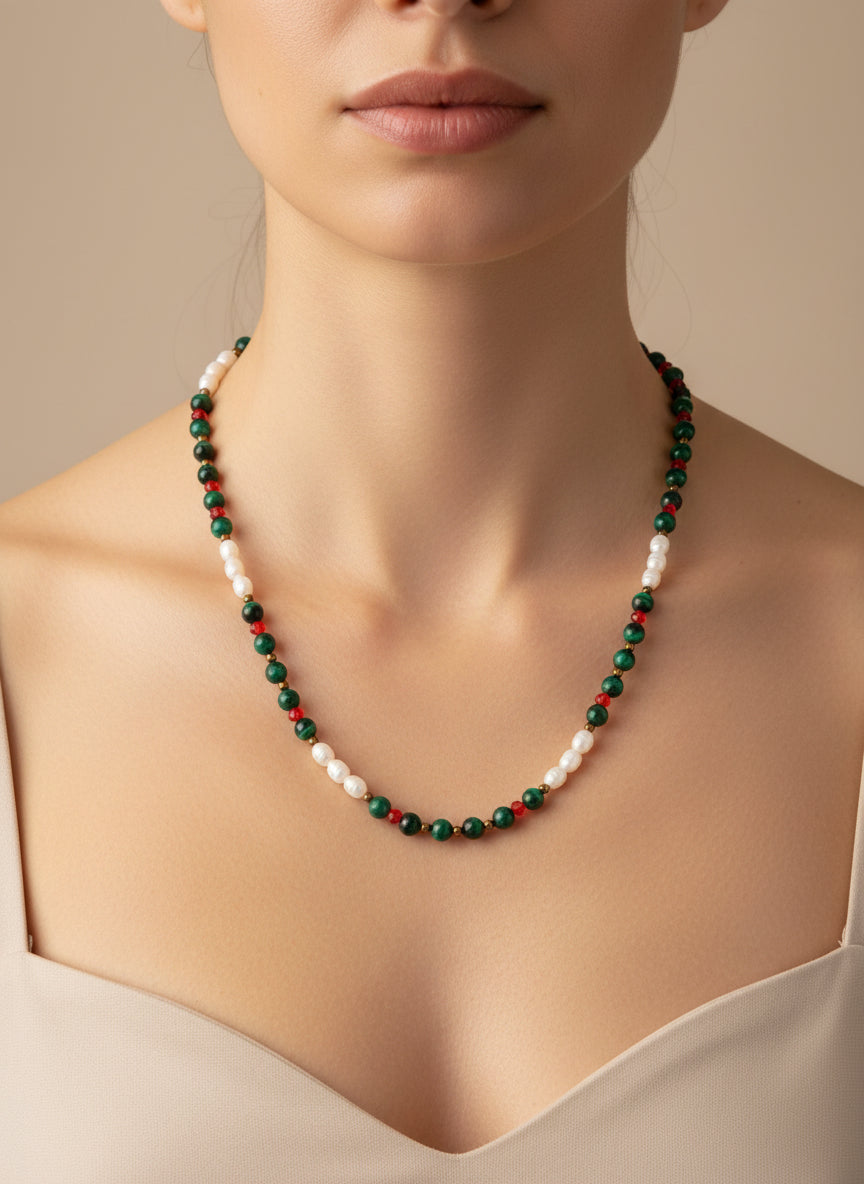 Detailaufnahme Perlenkette Green Tiger